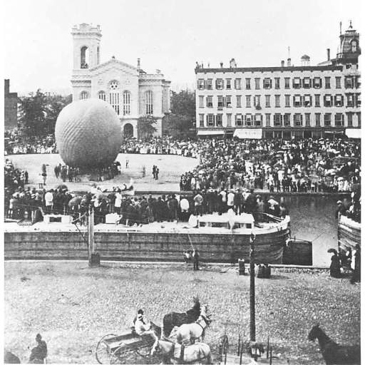 Balloon ascension, Clinton Square, 1871